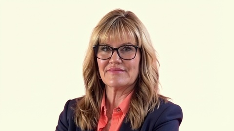 Nicole F Solow - TurboTax Expert Logo