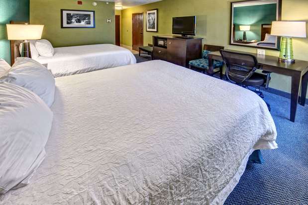 Images Hampton Inn Greensburg