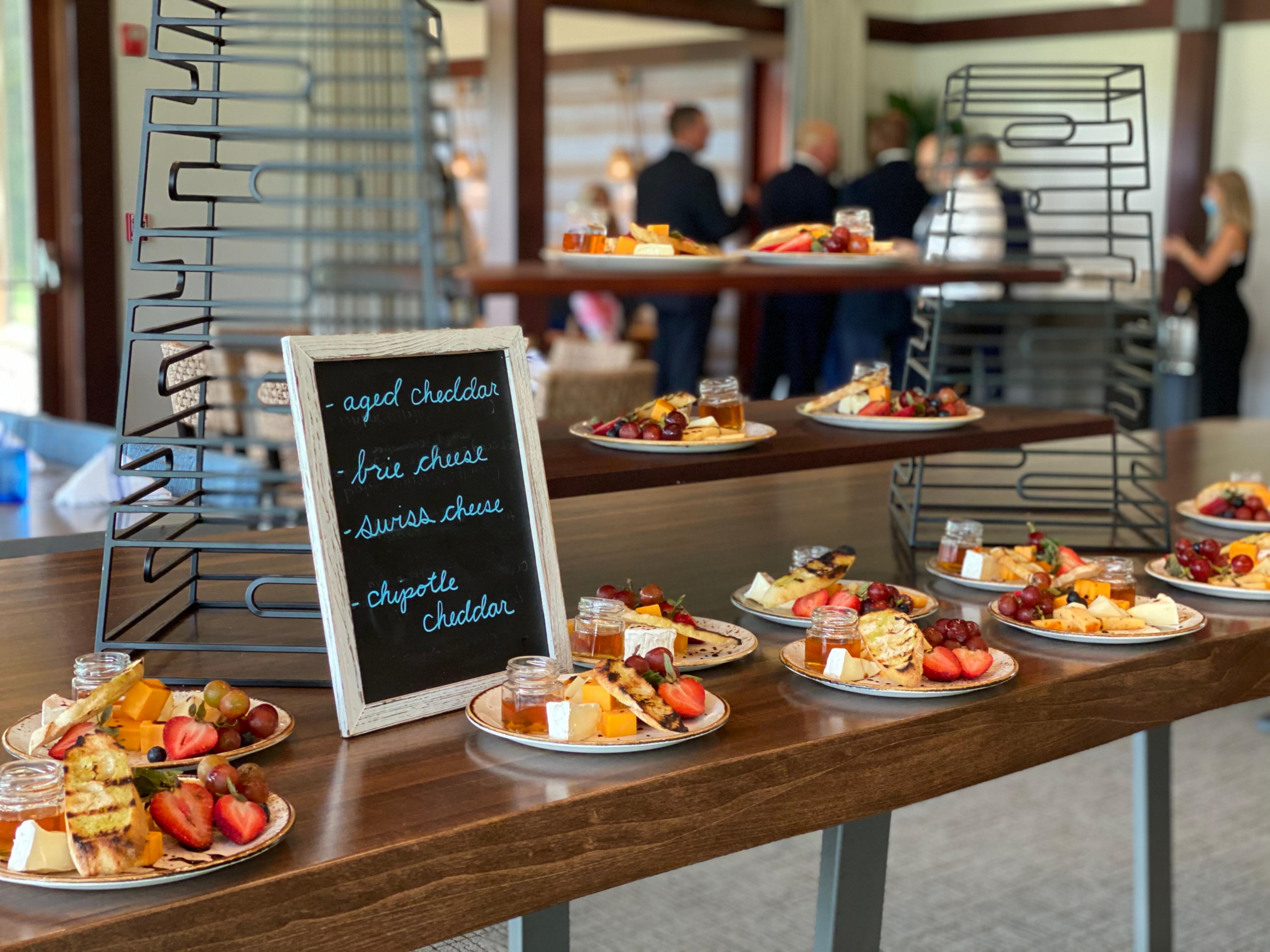 King & Bear Golf Course Image