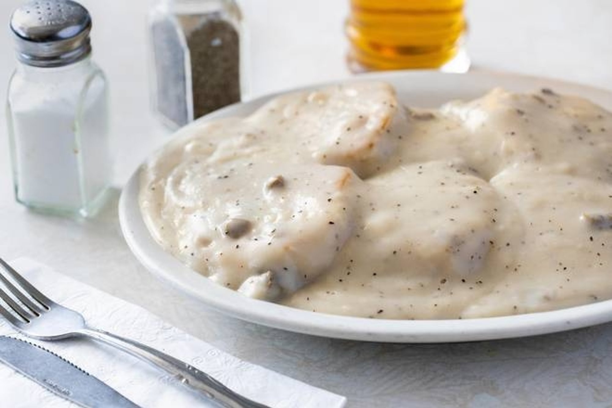 1/2 Biscuits and Gravy