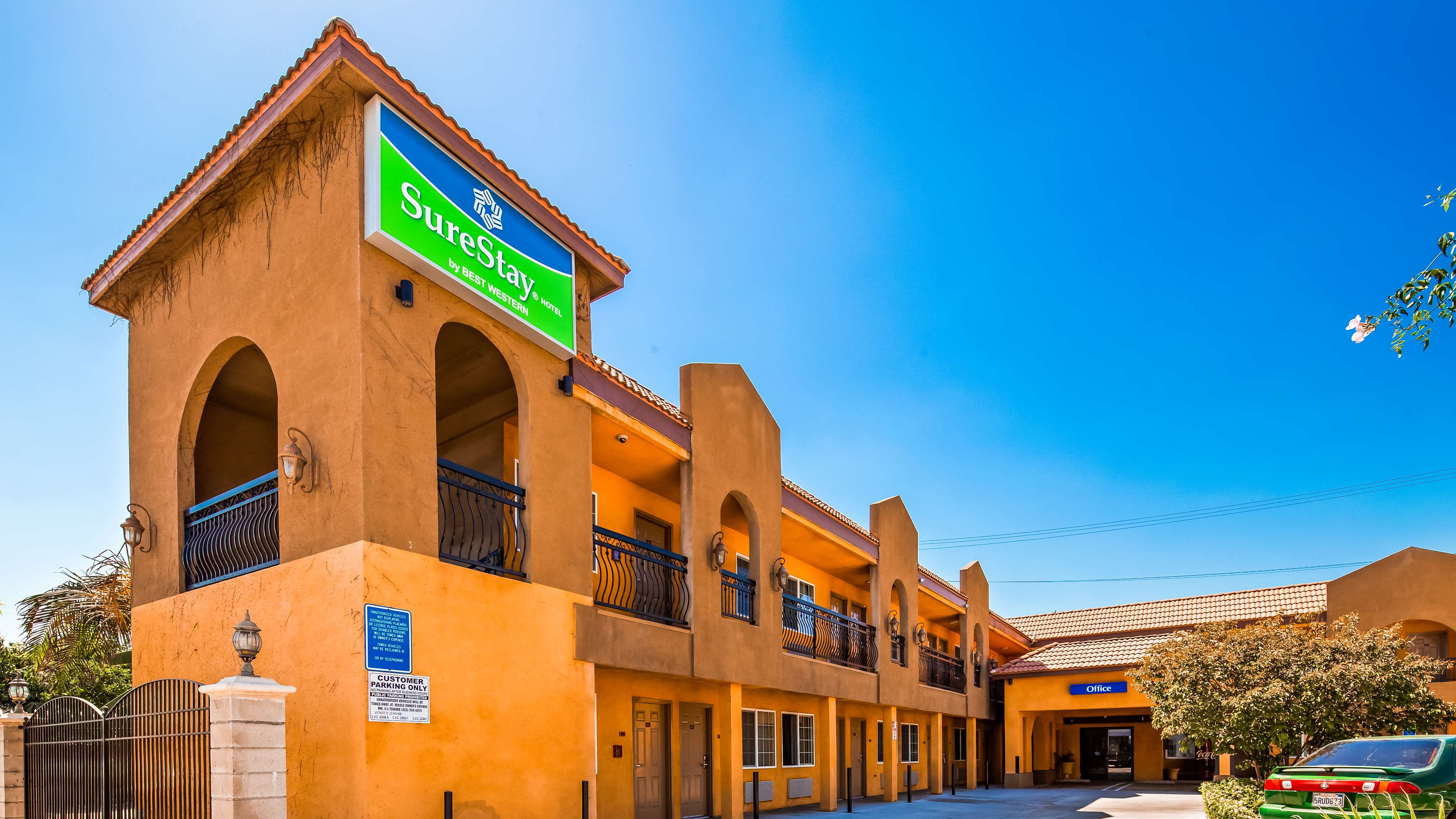 SureStay Hotel by Best Western South Gate Photo