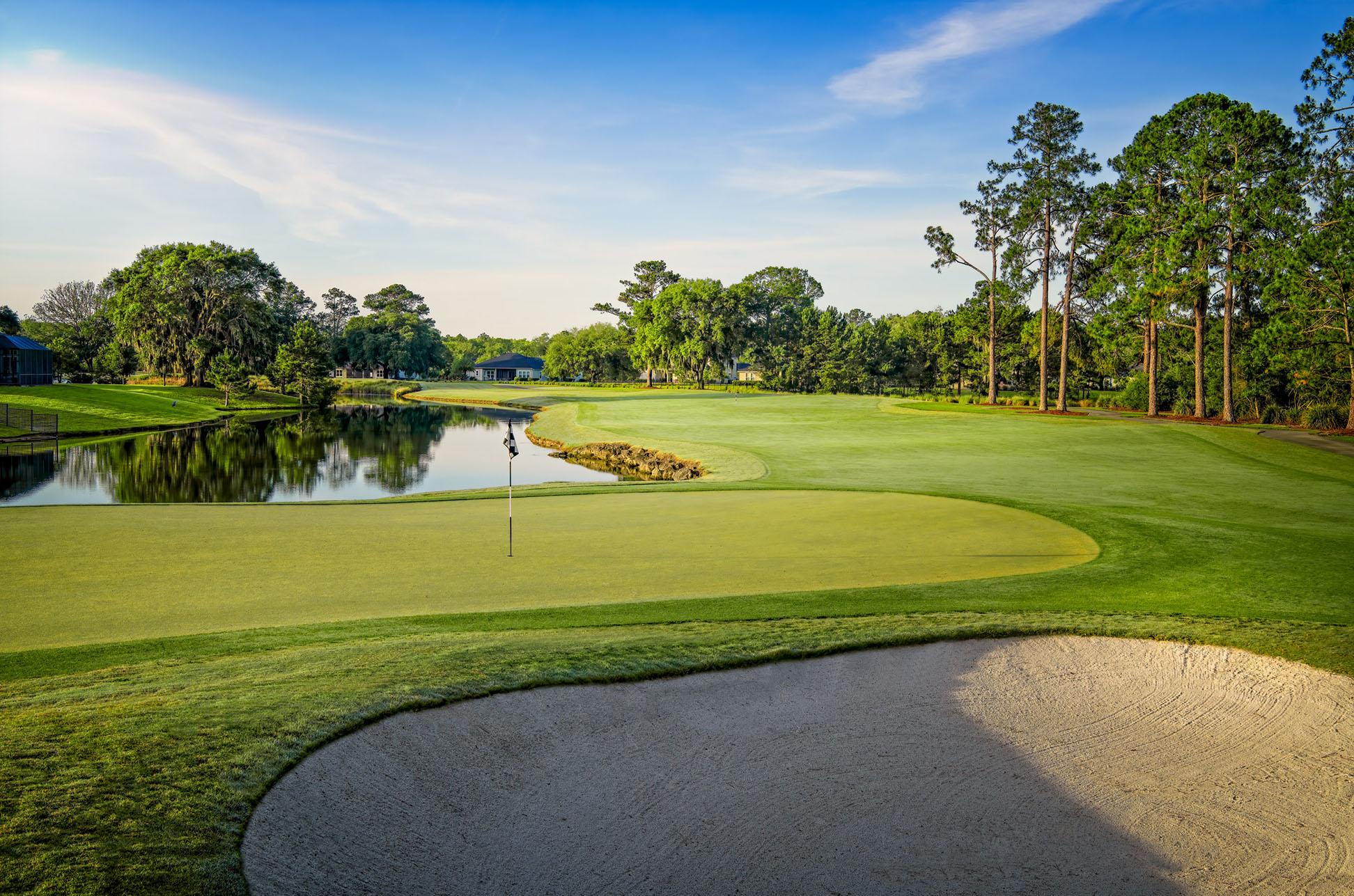 King & Bear Golf Course Image