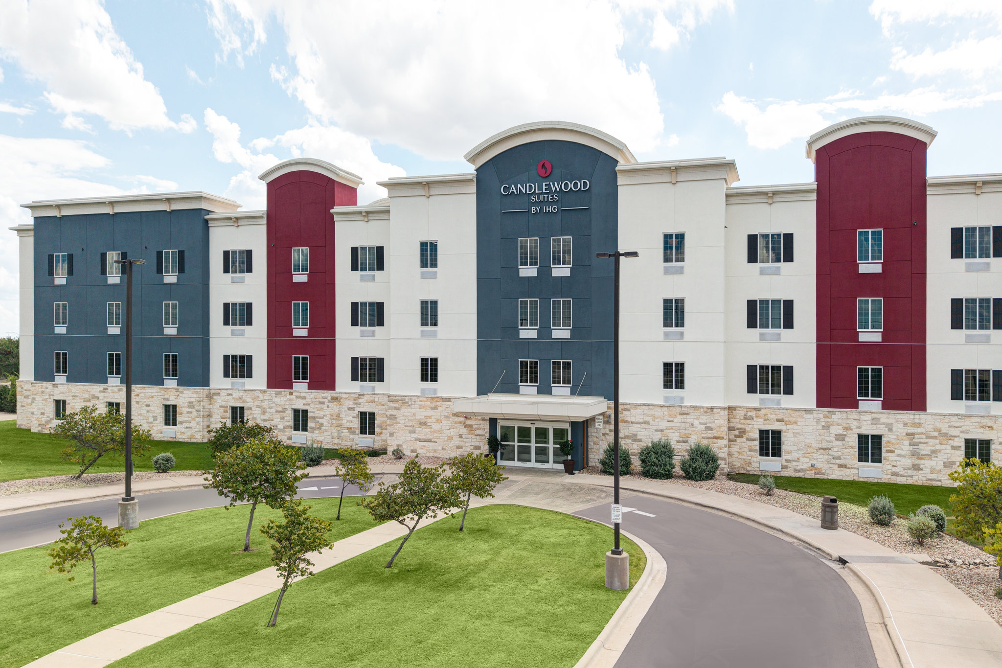 Candlewood Suites Building 144 Image
