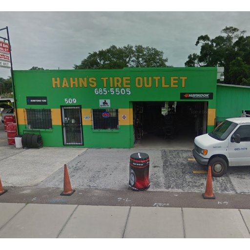 Hahn&apos;s Tire Outlet Logo