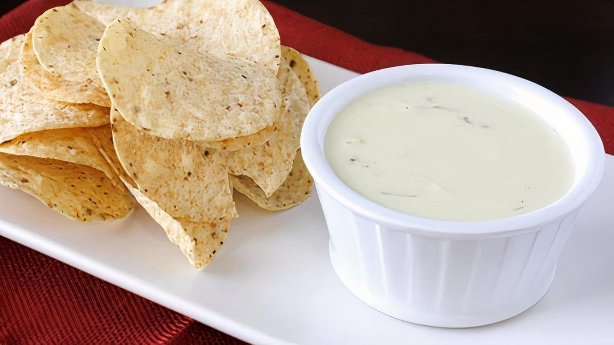 A12 Nachos De Queso