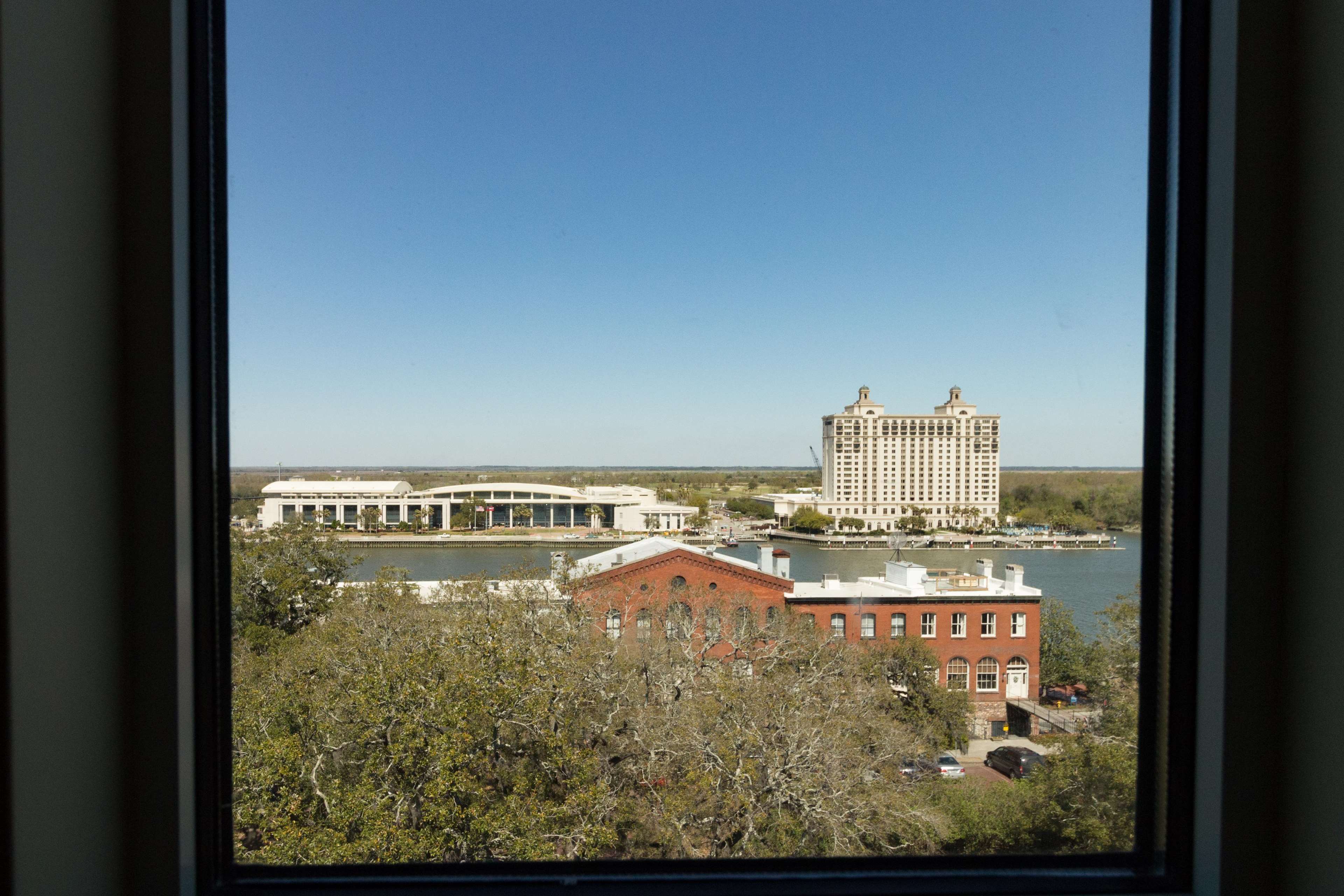 Hampton Inn Savannah-Historic District Photo