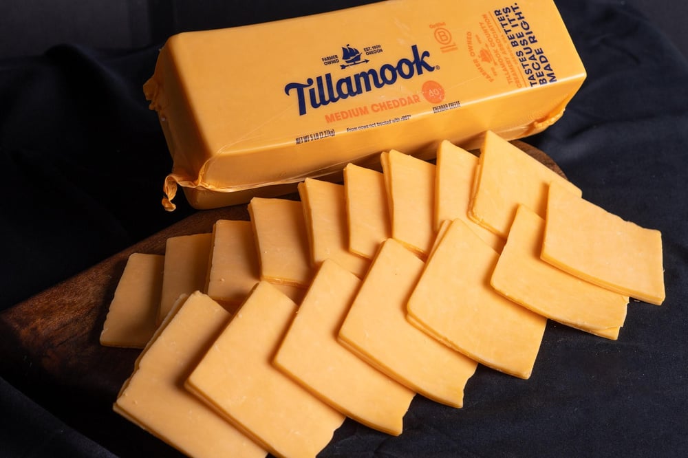 1/2 Pound Medium Cheddar