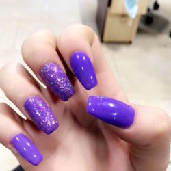 Angel Hair &amp; Nail Salon Logo