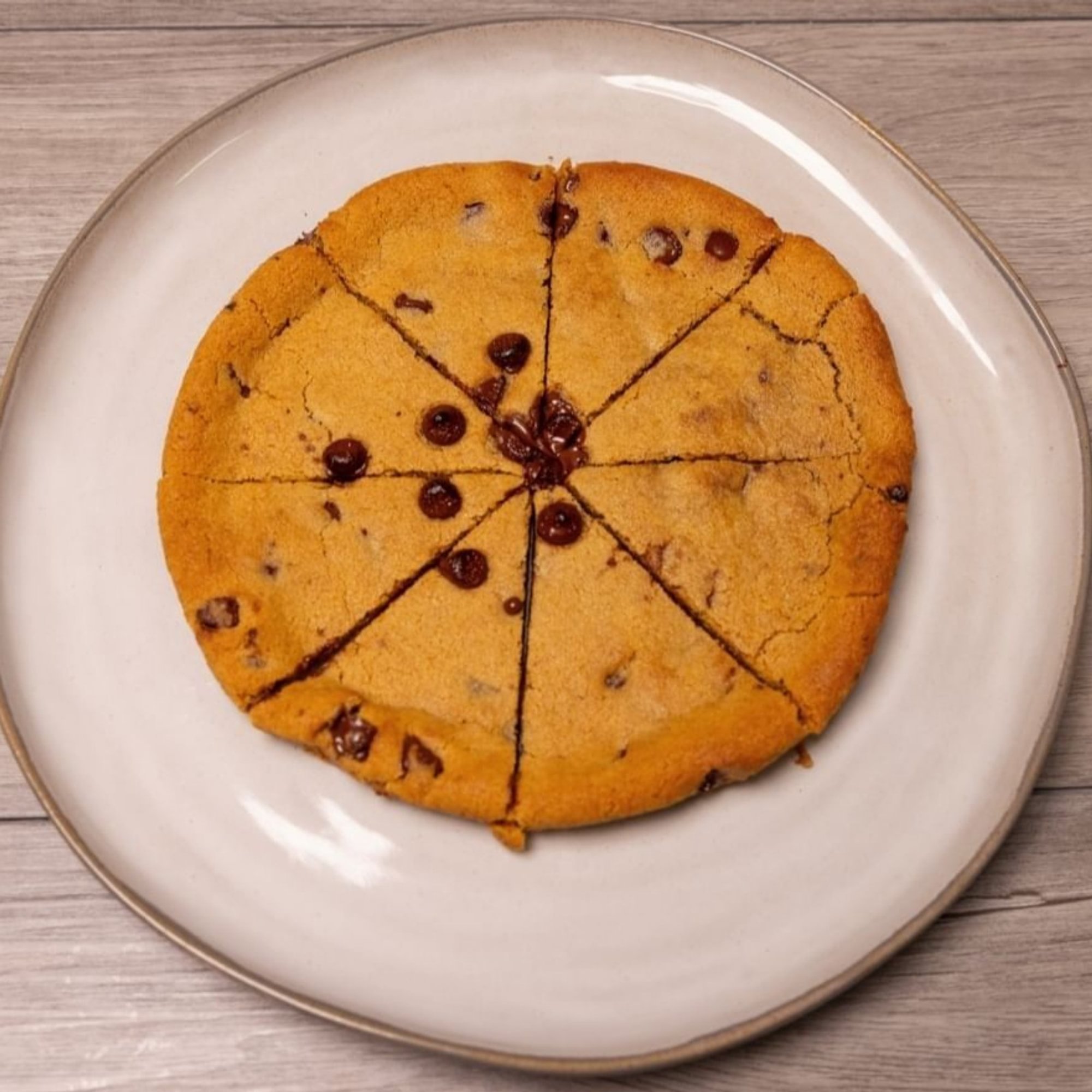Chocolate Chip Pizza Cookie