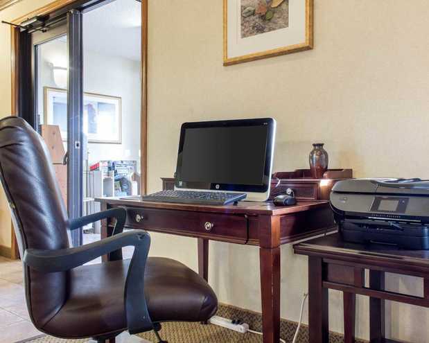 Images Quality Inn
