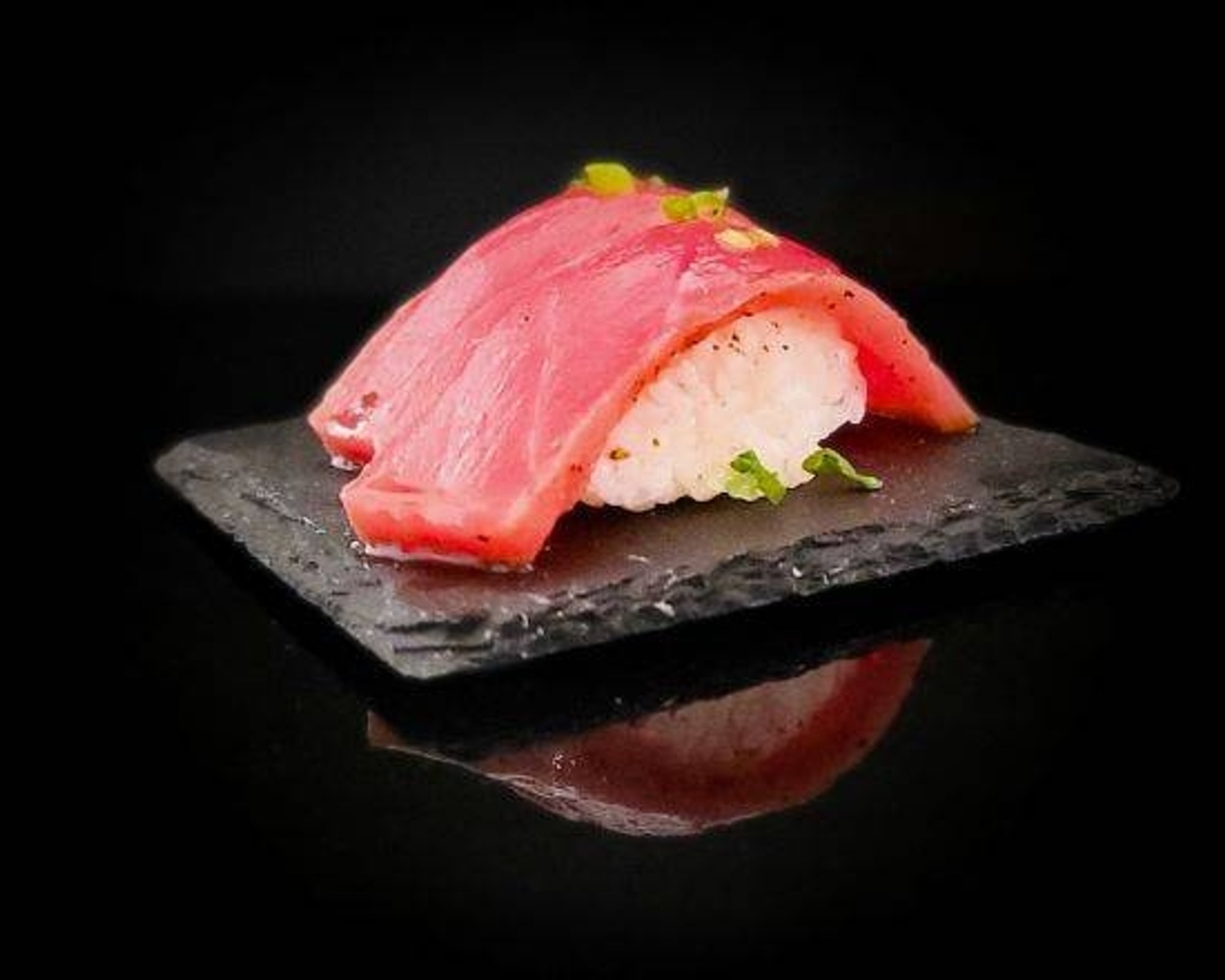 Seared Tuna Sushi
