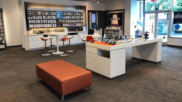 AT&T Store Photo