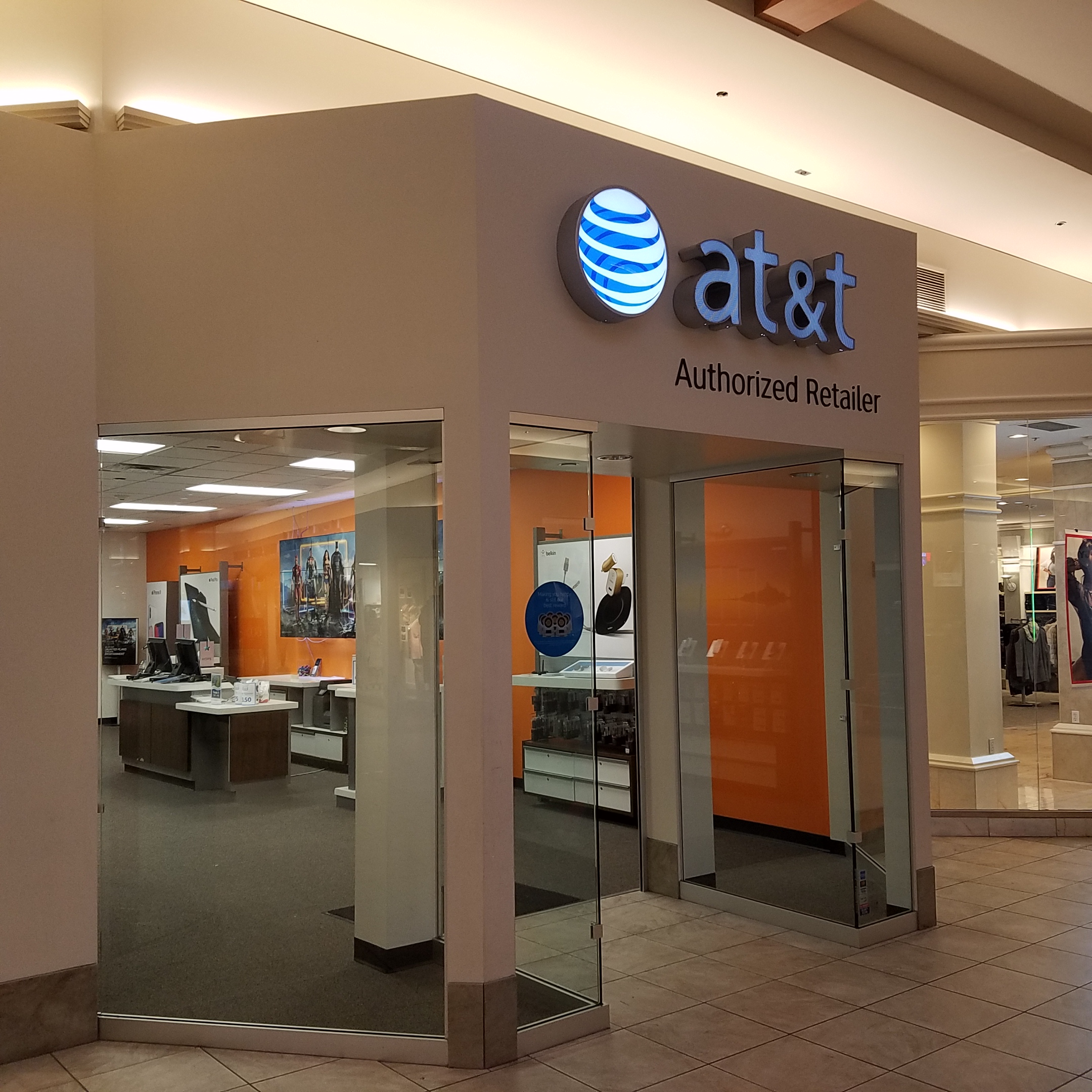 AT&T Store Photo