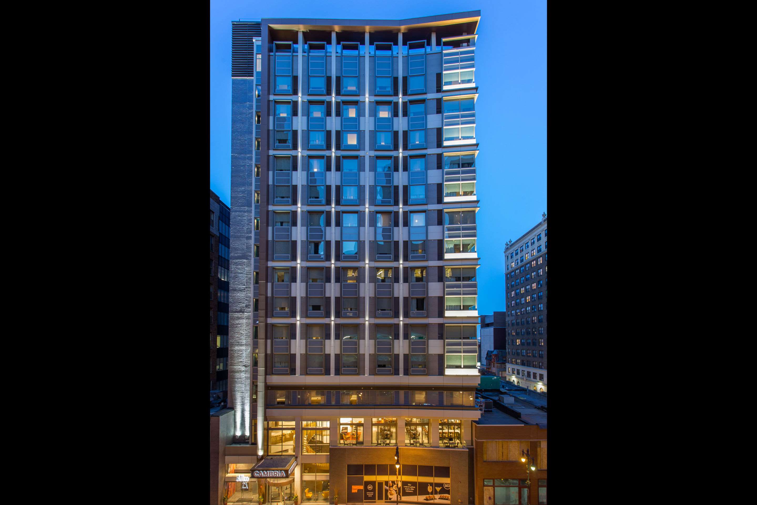 Cambria Hotel Philadelphia Downtown Center City Photo