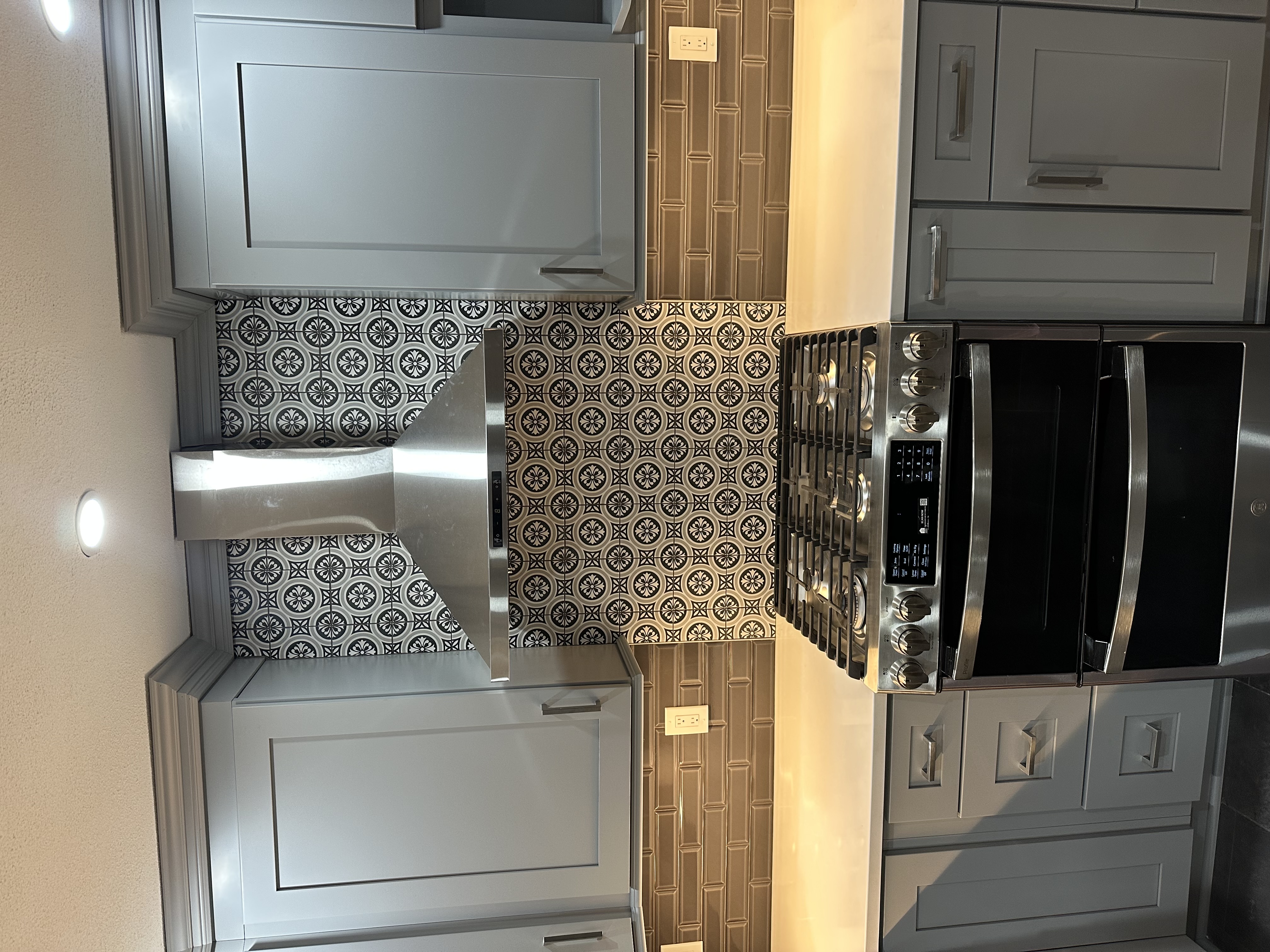 L&B Construction Image