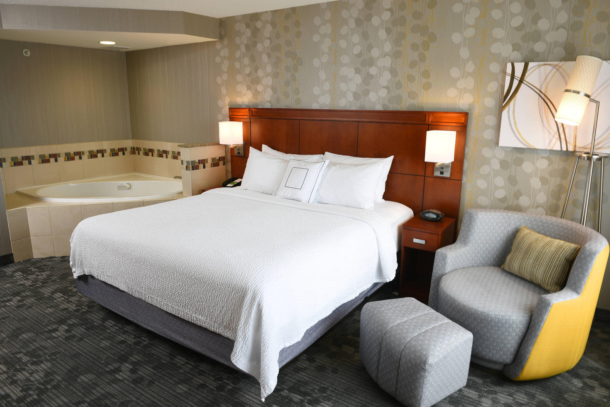 Courtyard by Marriott Sioux Falls Photo