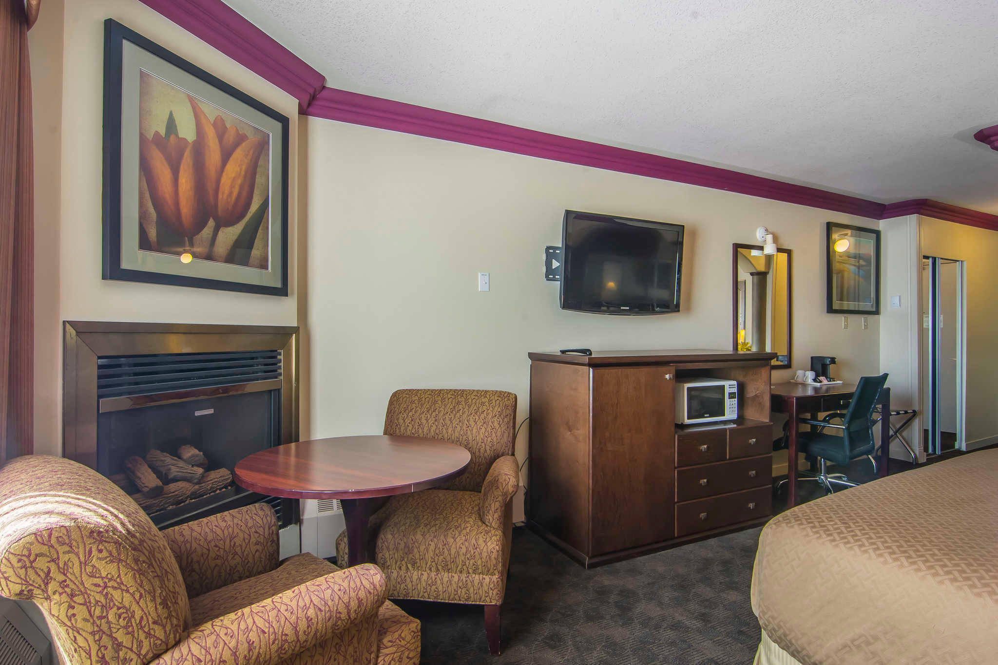 Images Quality Inn & Suites