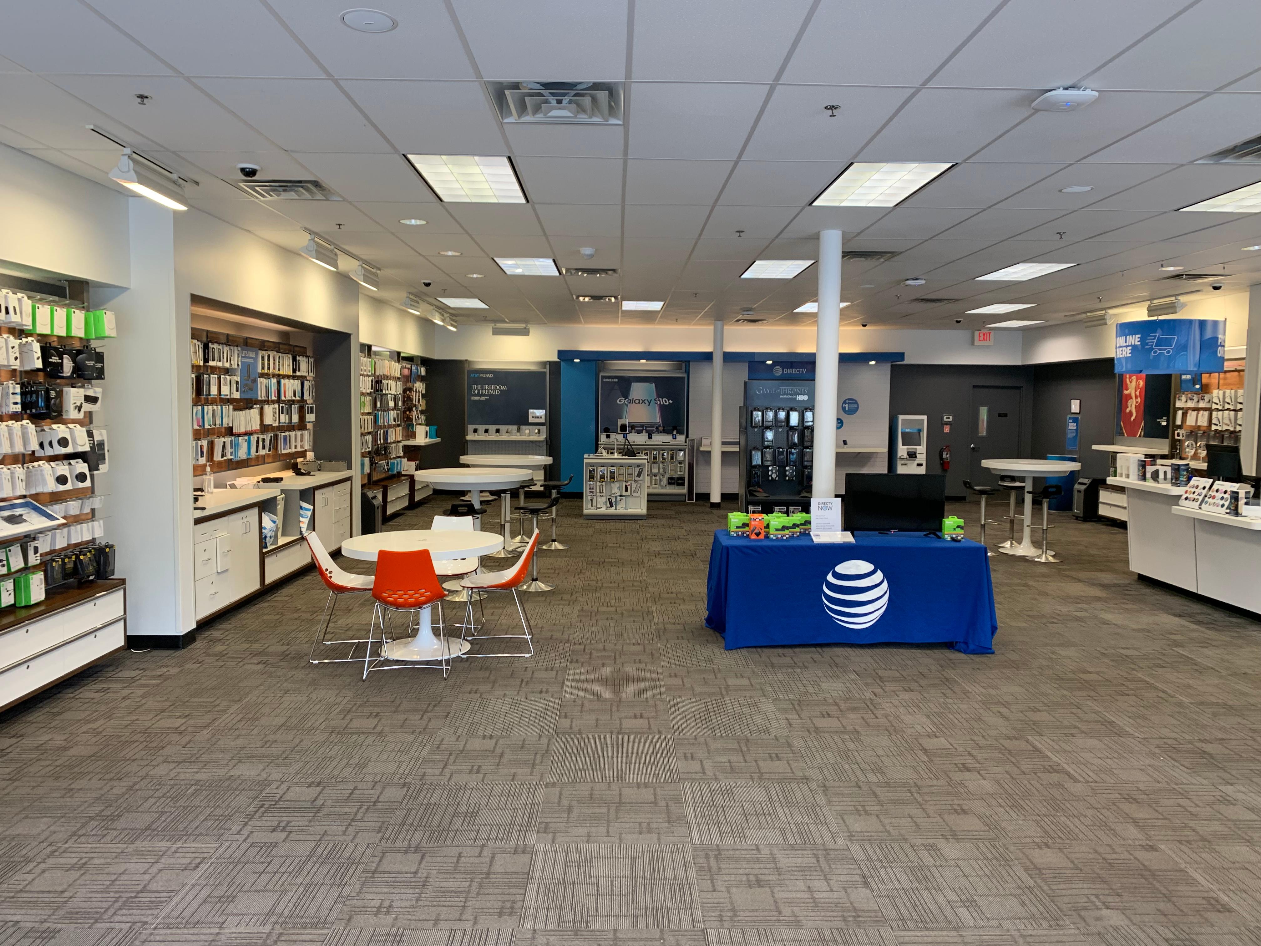 AT&T Store Photo