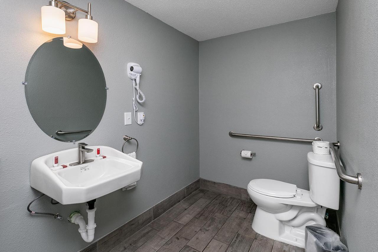 Gatlinburg Mountain Inn Logo