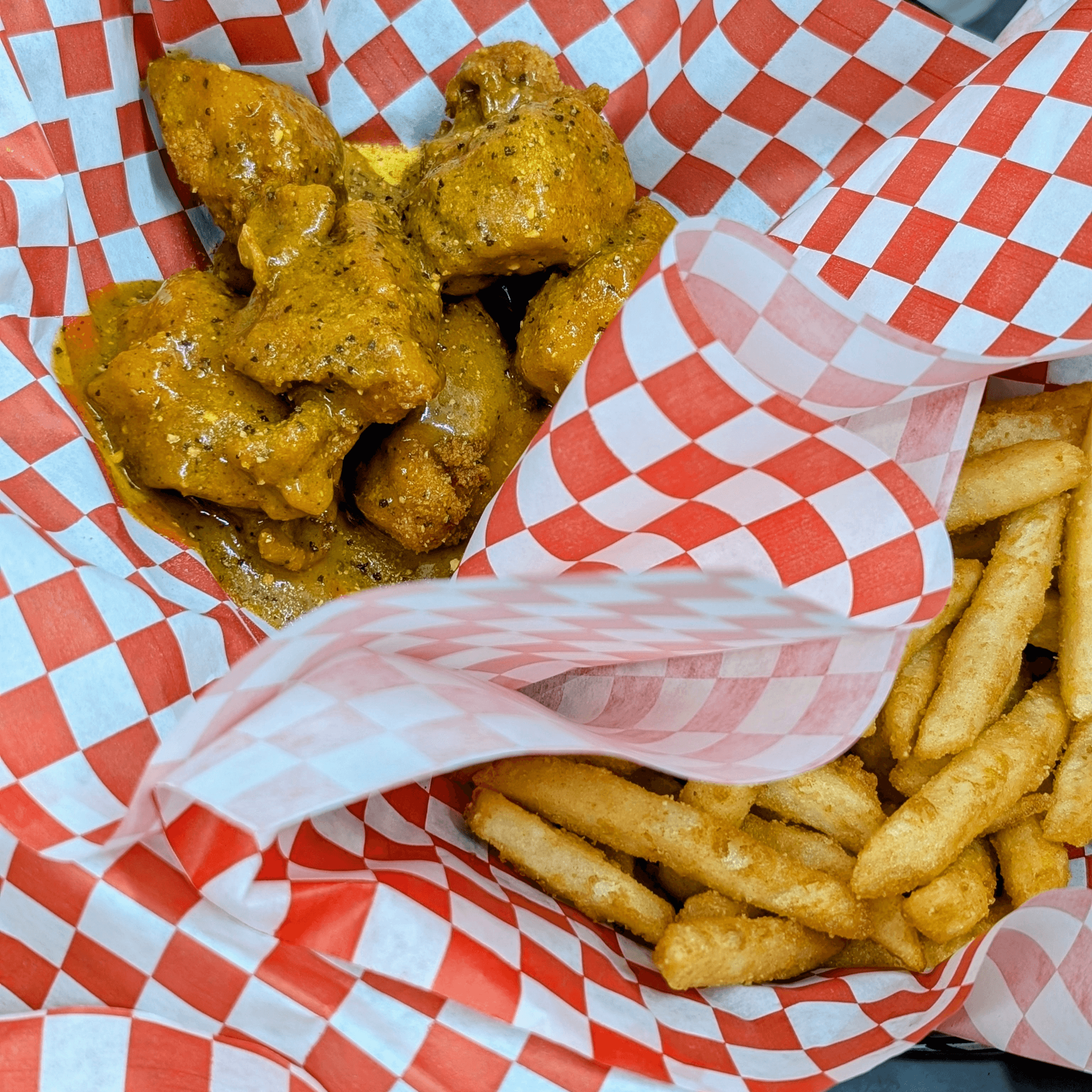 Wings Boneless 7 PC Combo