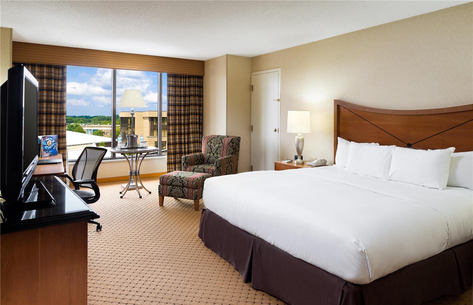 DoubleTree by Hilton Washington Dulles Airport Image