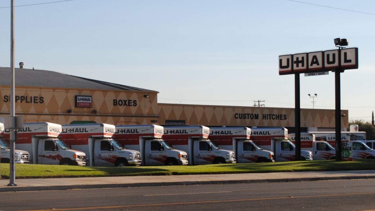 U-Haul Moving & Storage at Foothill Blvd Photo