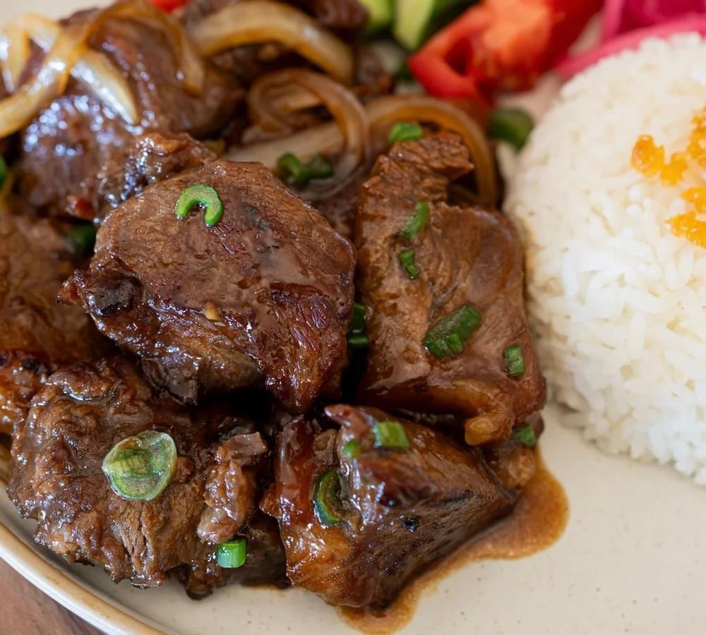 S2. Shaking Beef (Bo Luc Lac)