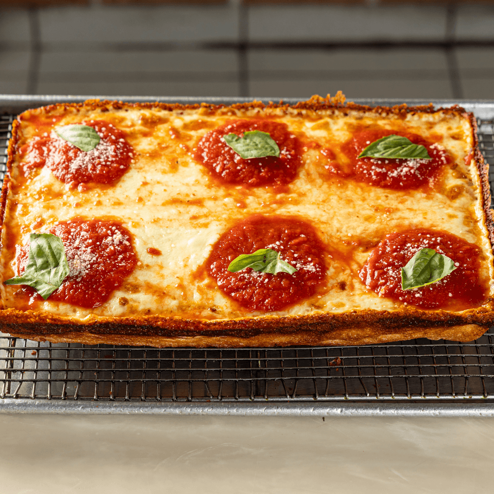 Detroit Red Detroit Pizza