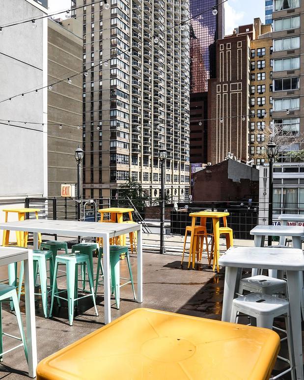 Images Latitude Bar & Grill