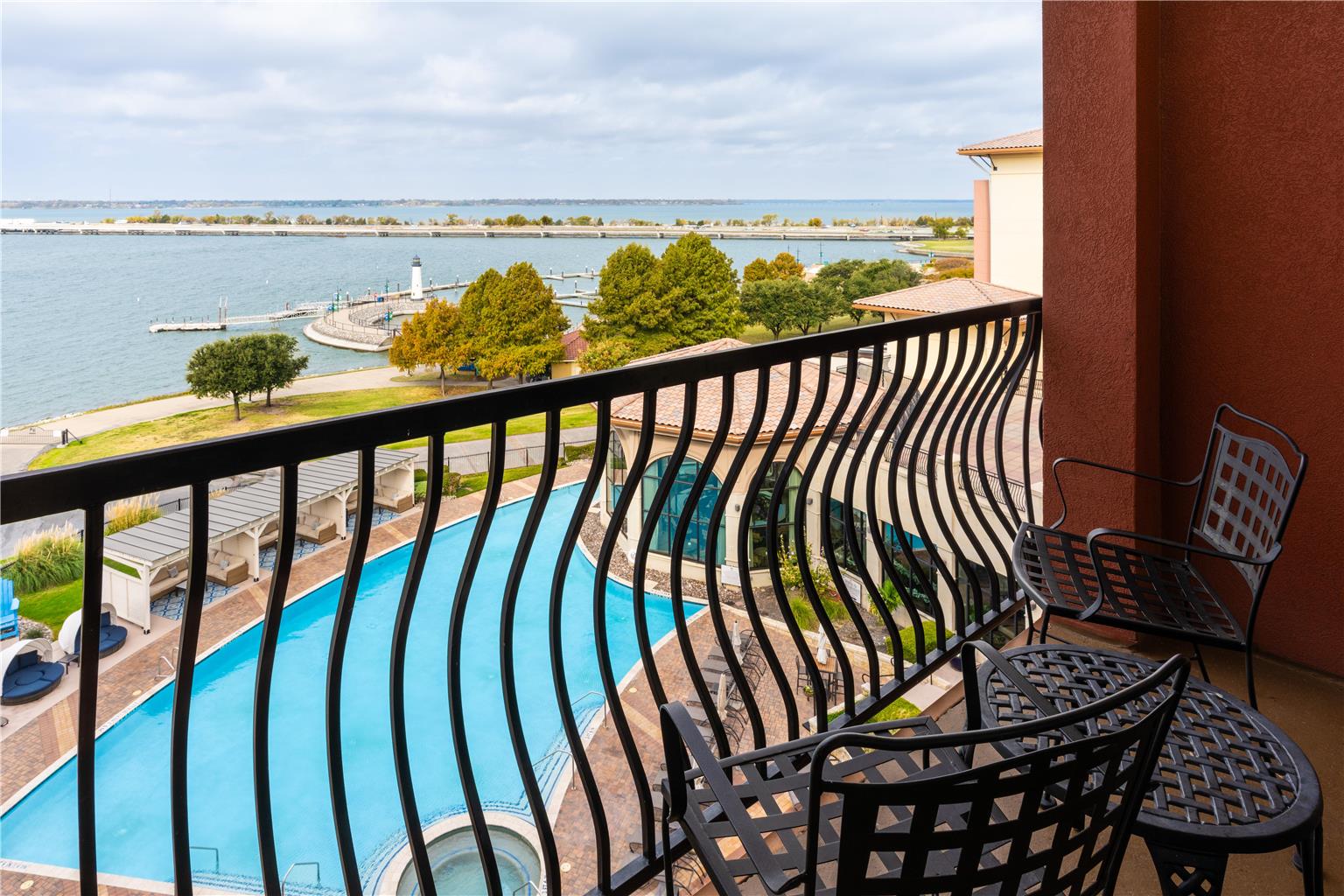 Hilton Dallas/Rockwall Lakefront Image