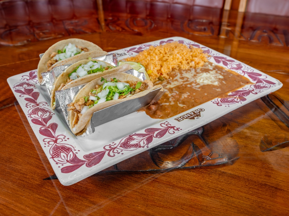 El Cerro Tacos Chick