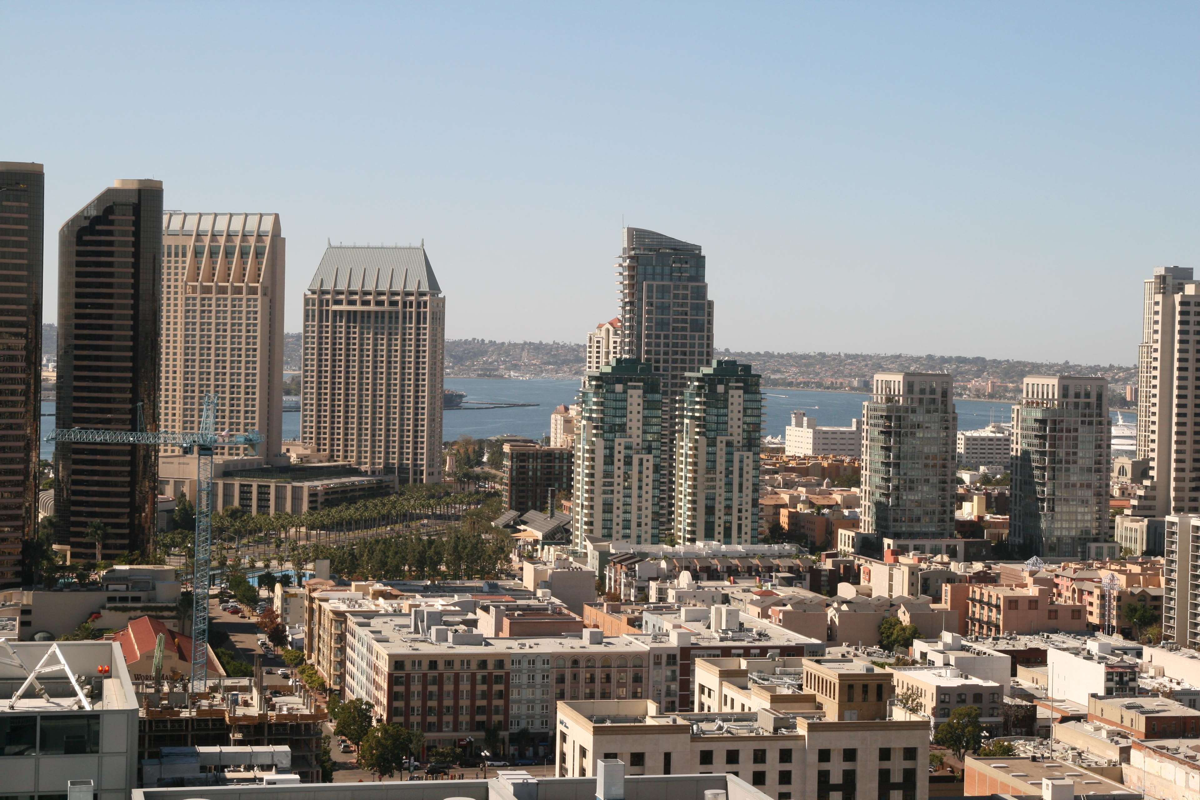 Hampton Inn San Diego-Downtown Photo