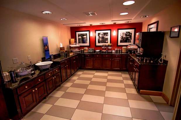 Images Hampton Inn Groton