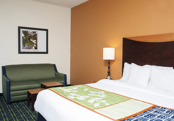 Images Fairfield Inn by Marriott East Lansing