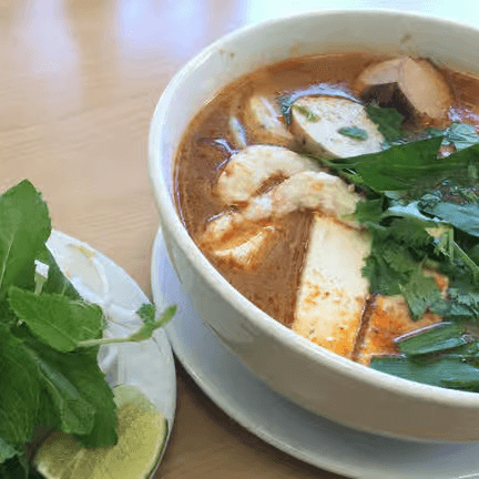N8. Rice Vermicelli Soup with Fermented Tofu