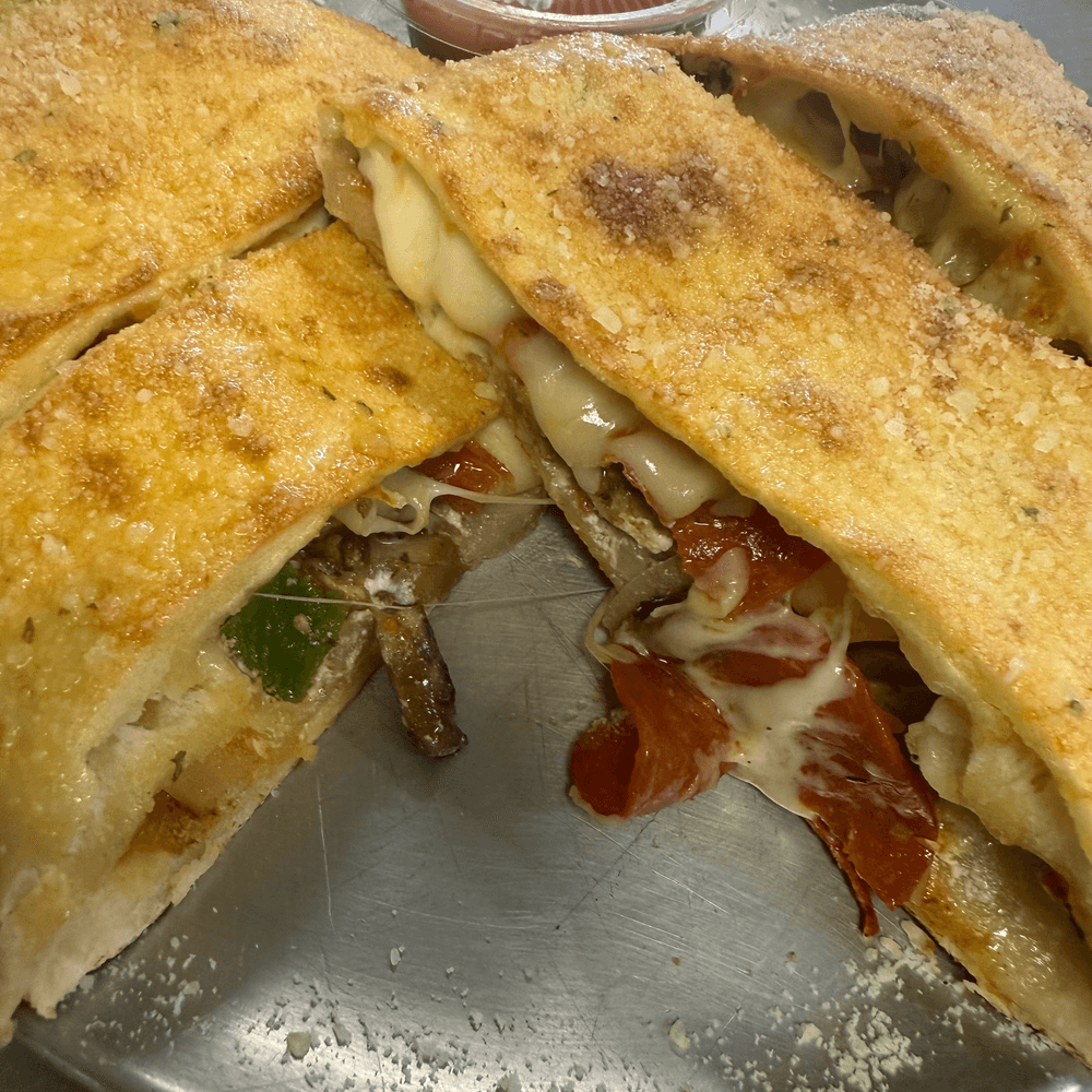 Spinners Top (Supreme) Calzone