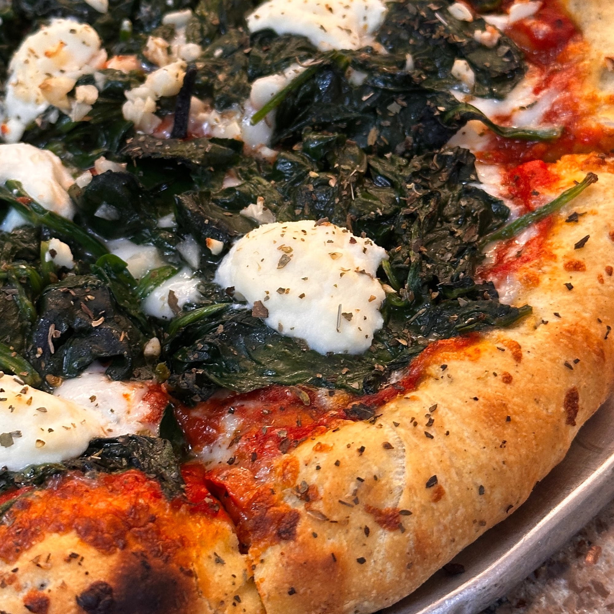 Alba's Spinach Pizza