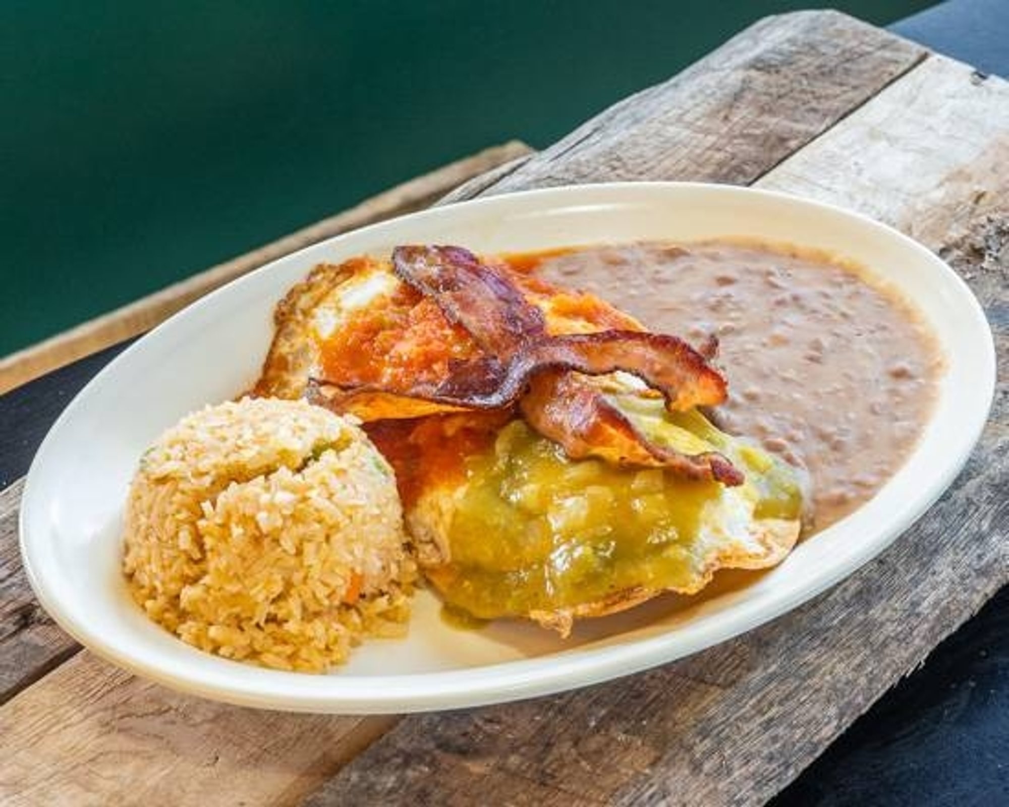 #3 Huevos Divorciados Plate
