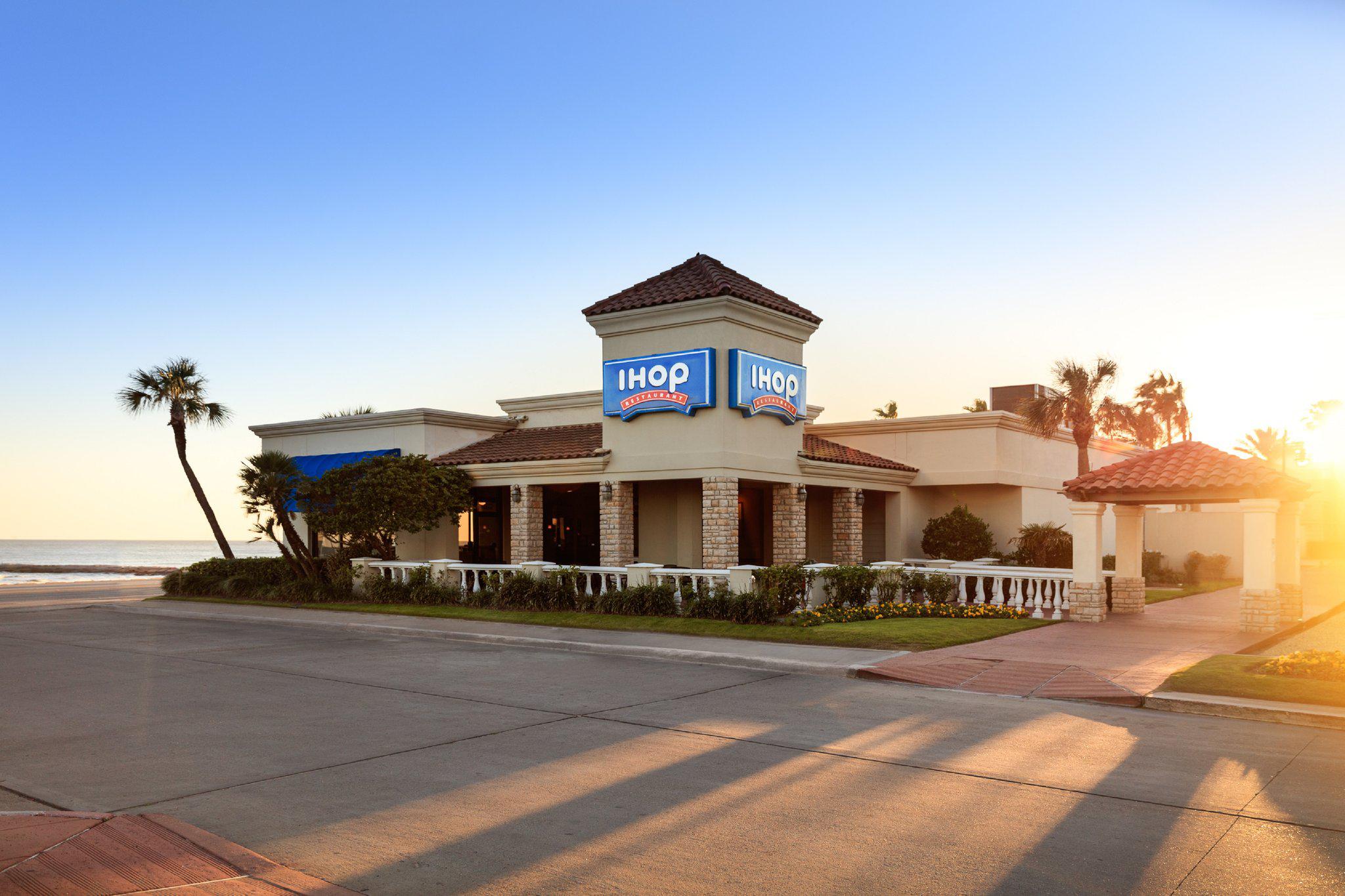 Holiday Inn Resort Galveston-on the Beach Photo