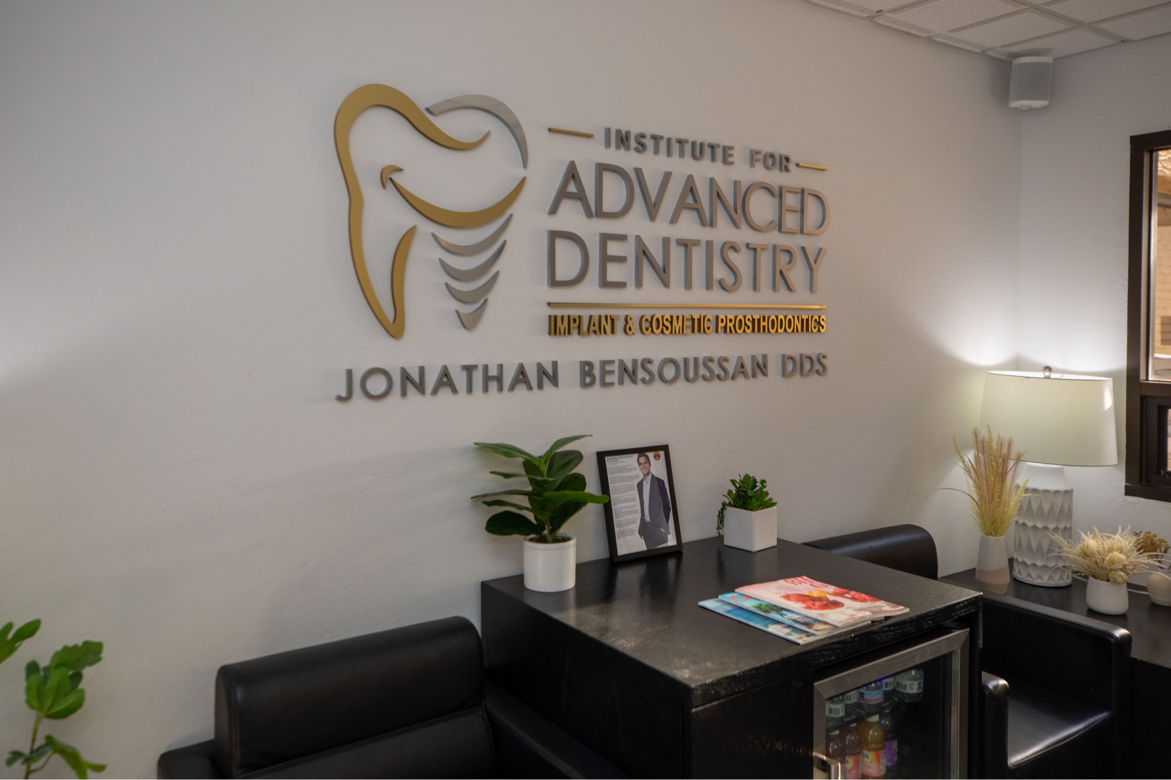 Institute for Advanced Dentistry and Implants