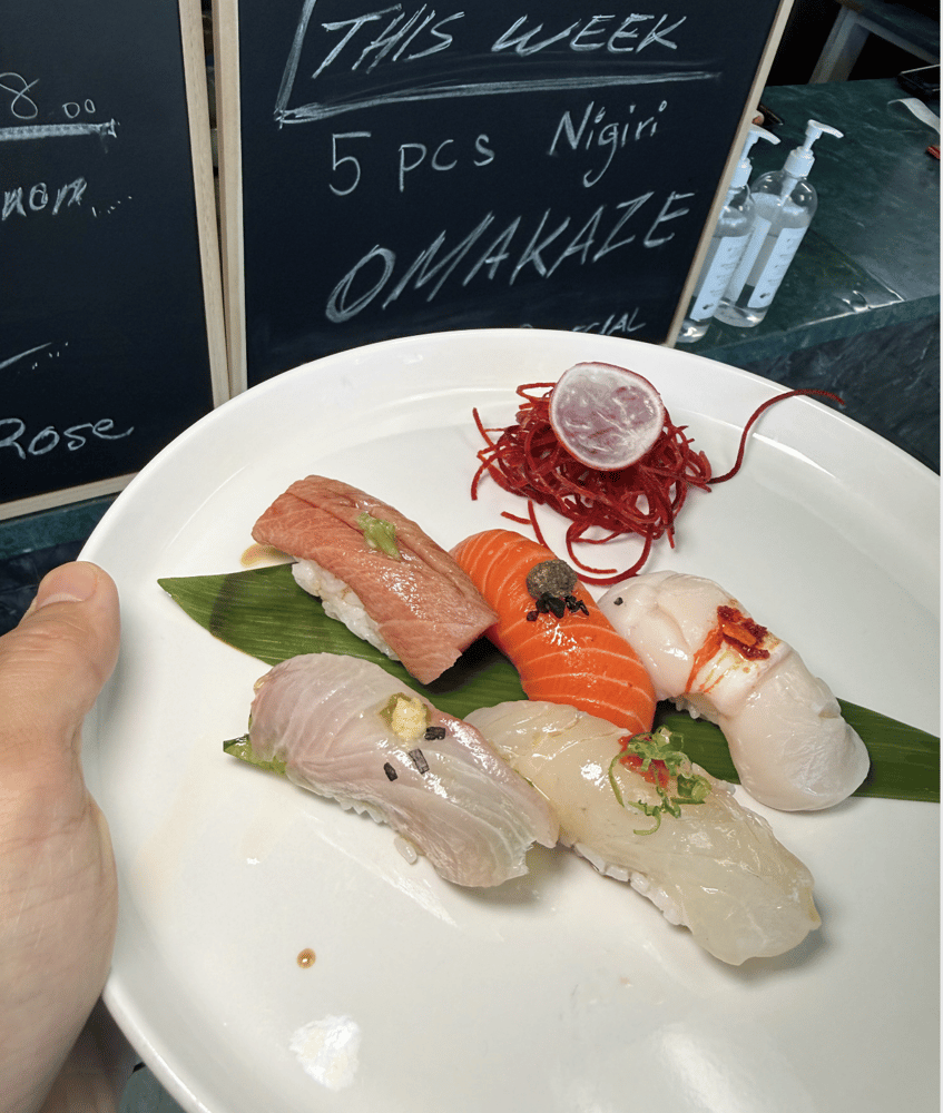 Chef's Choice Premium Omakase (5 pcs)