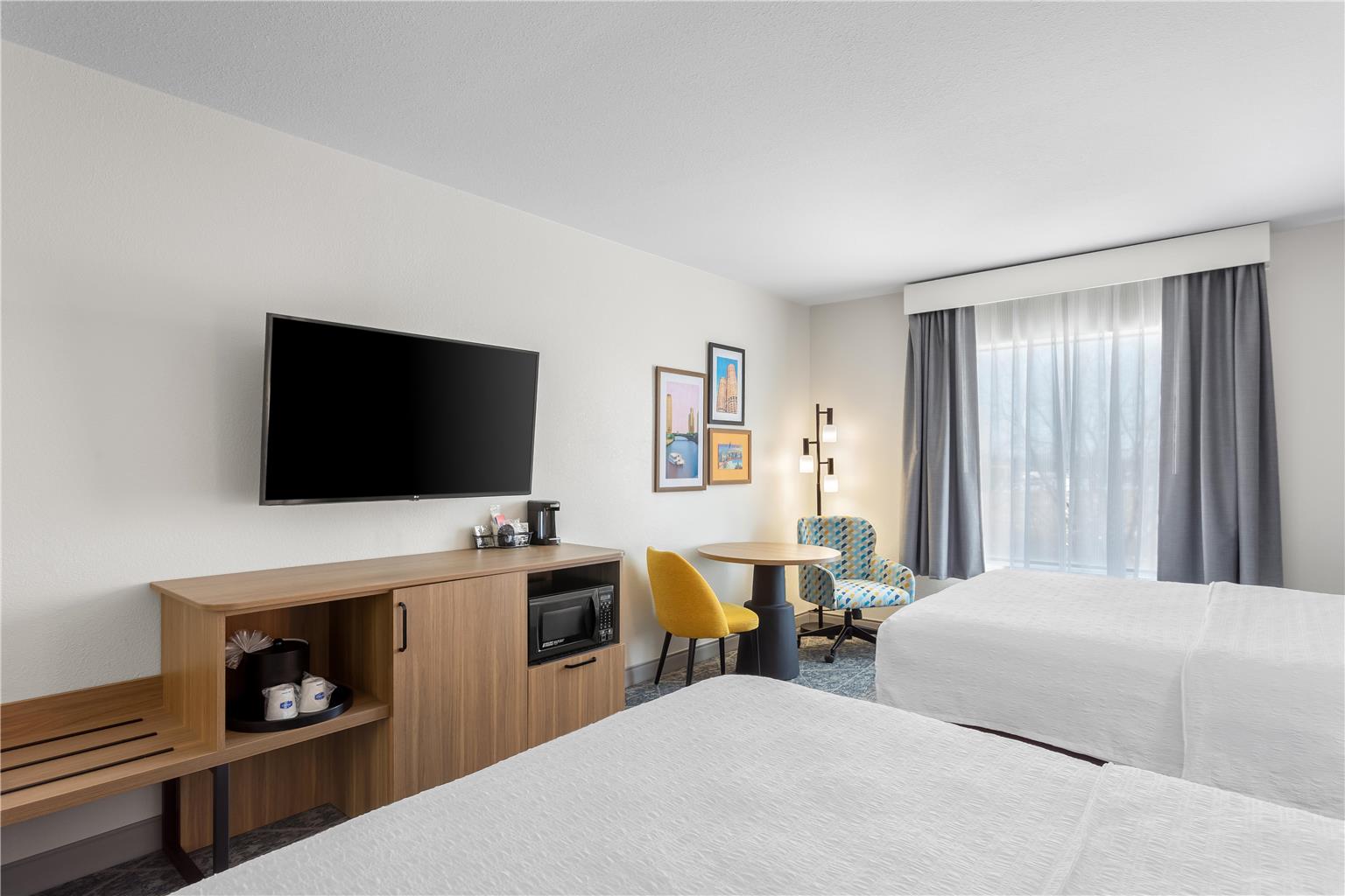 Hampton Inn & Suites Chicago Deer Park Image