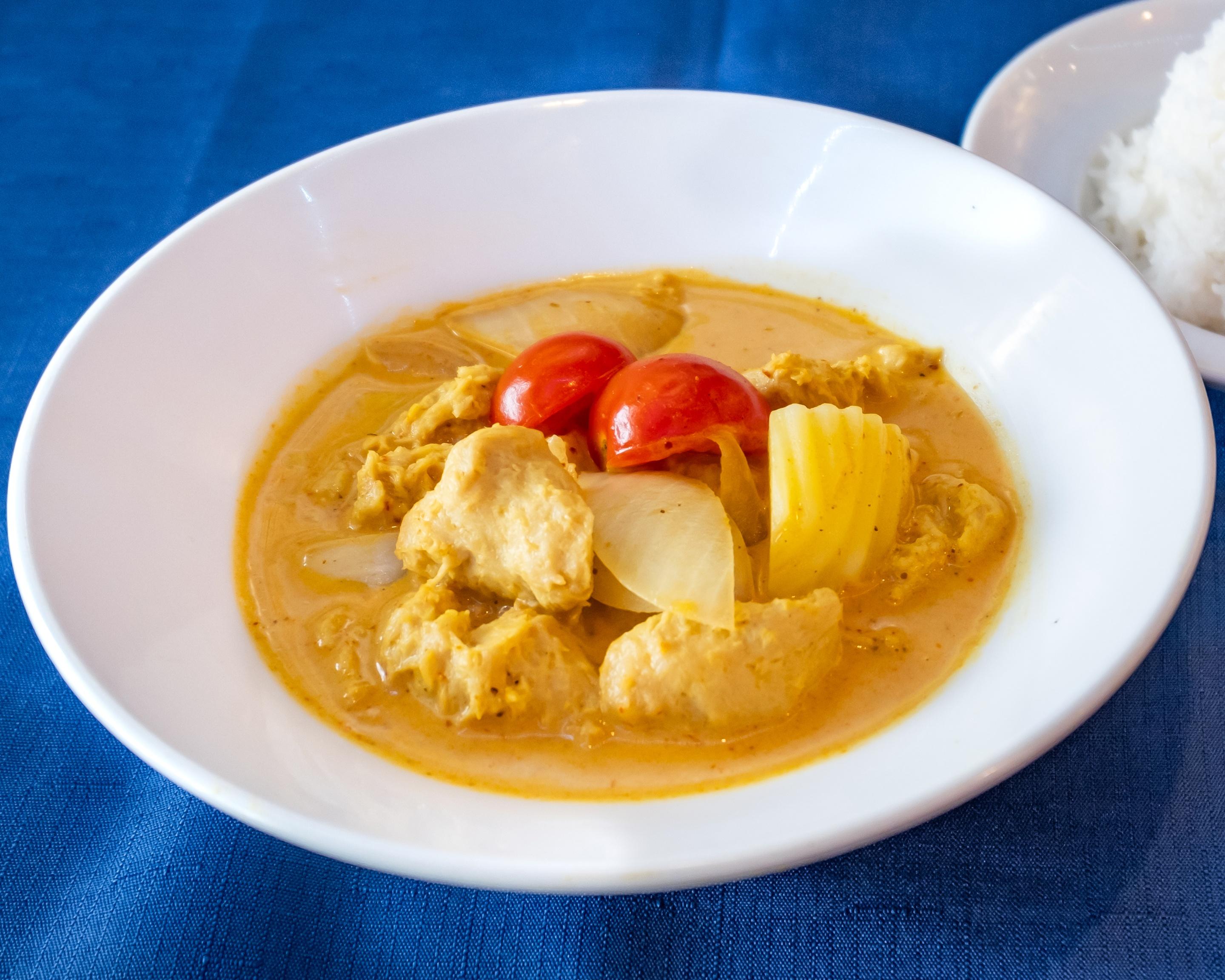 Vegan Yellow Curry (Tray)