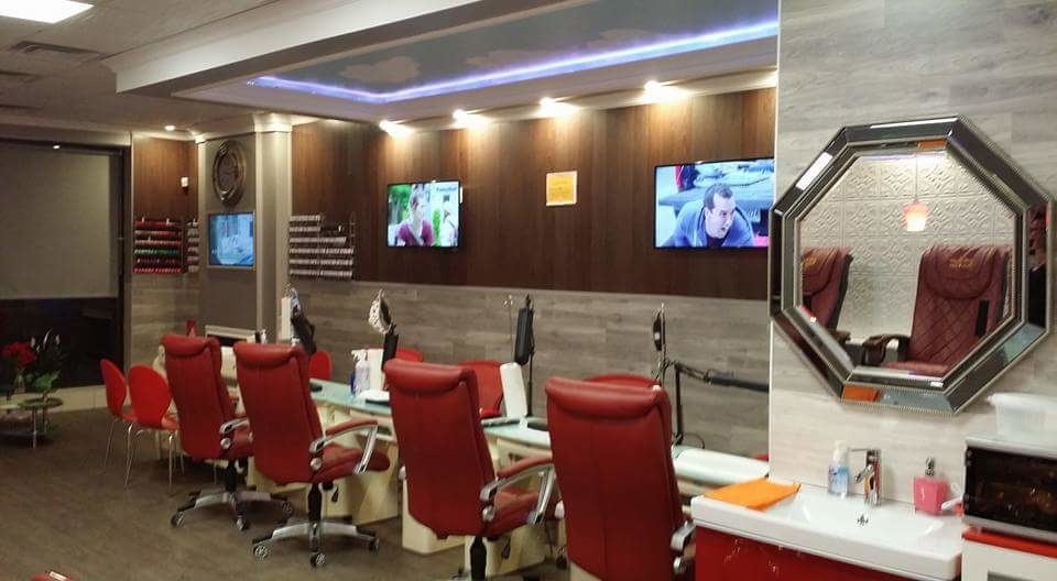 Beauty Salons Hamilton Stores To Buy Headphones