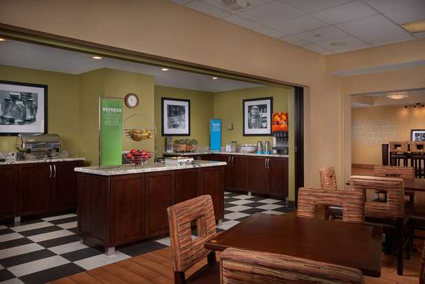 Images Hampton Inn Phoenix/Anthem