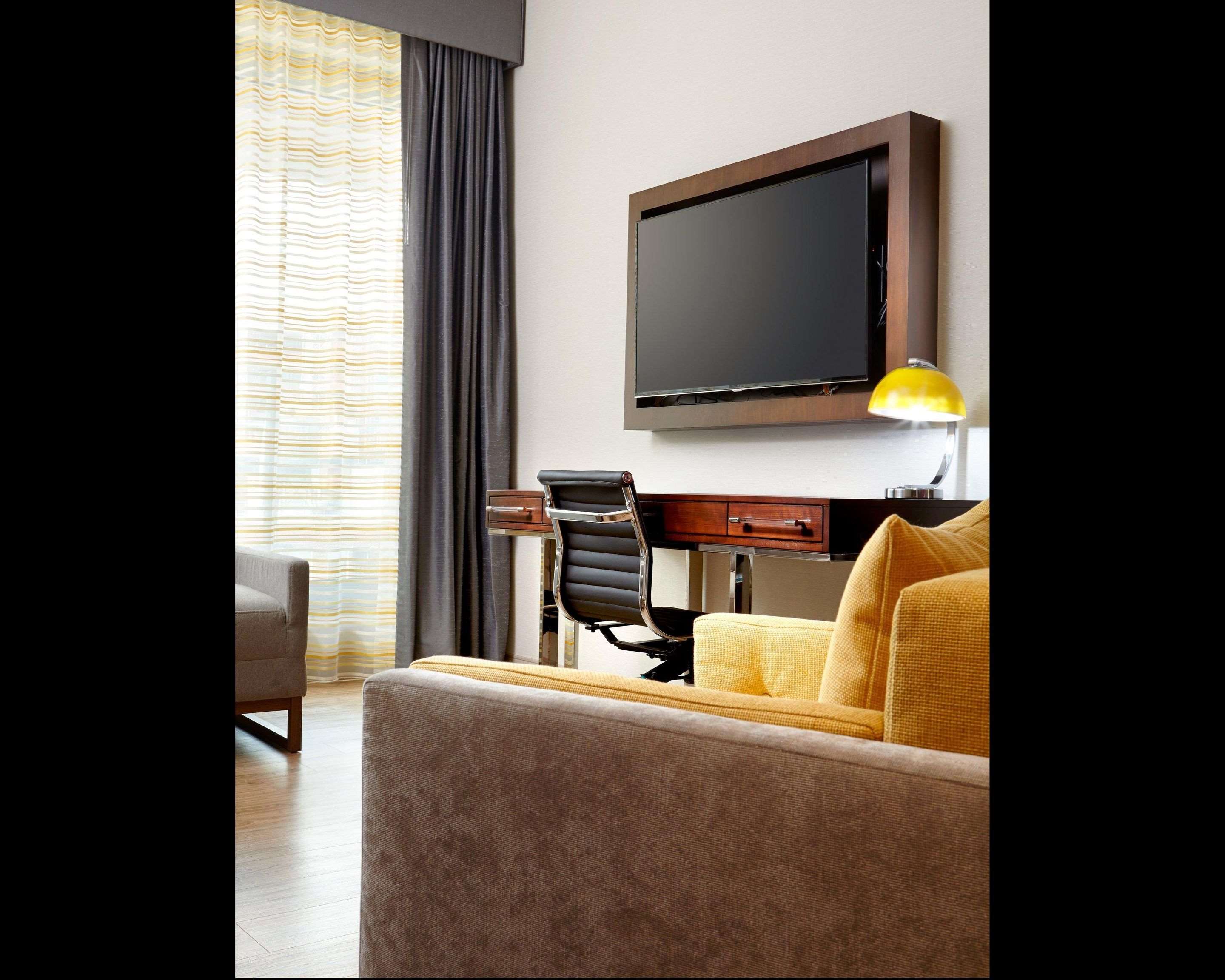 Cambria Hotel New York - Chelsea Photo