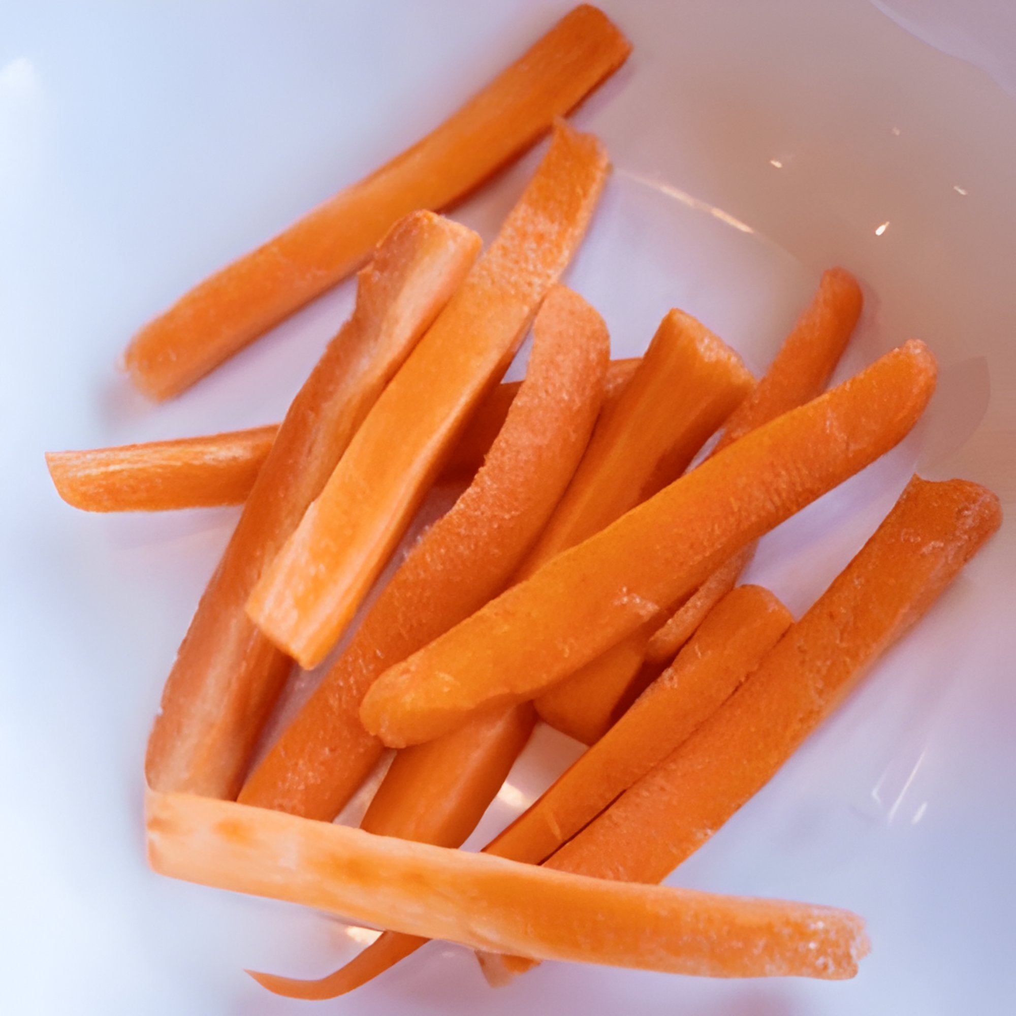 Small Carrots (6)