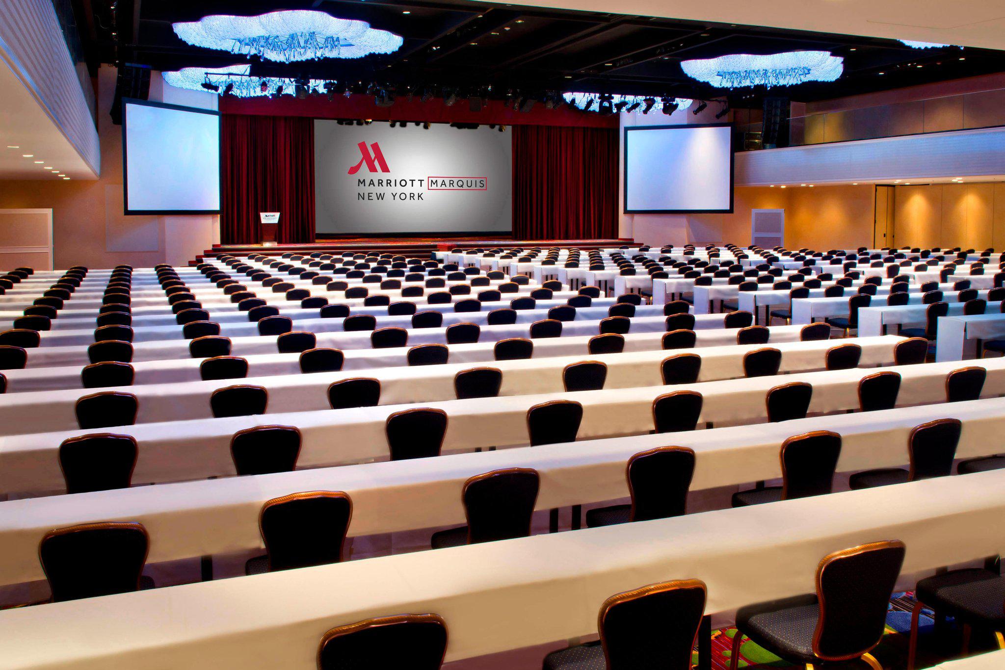 New York Marriott Marquis Photo