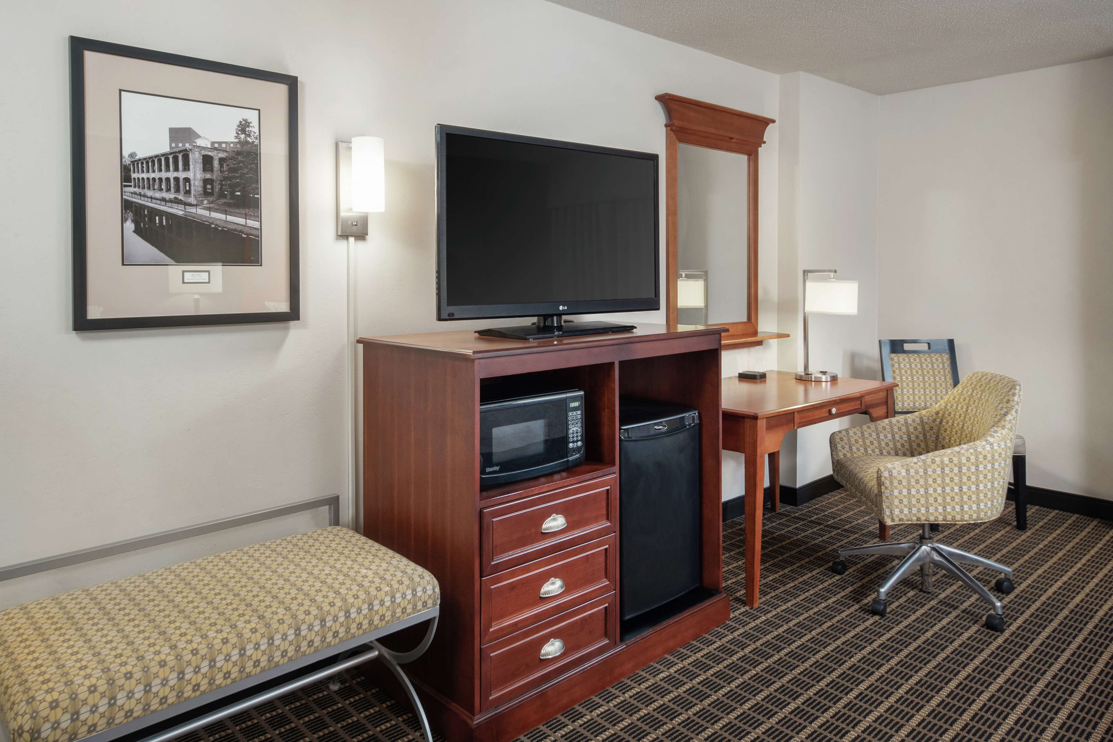 Hampton Inn & Suites Greenville-Downtown-RiverPlace Photo