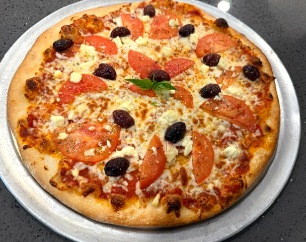 Mediterranean Pizza